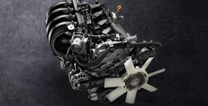 Nissan Navara 2.5ℓ MULTIPOINT MANIFOLD INJECTION PETROL ENGINE